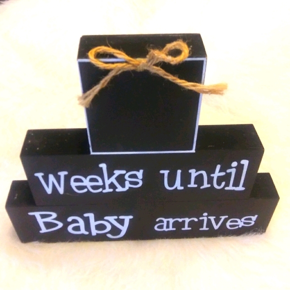 Baby Arrival Sign - Picture 1 of 5